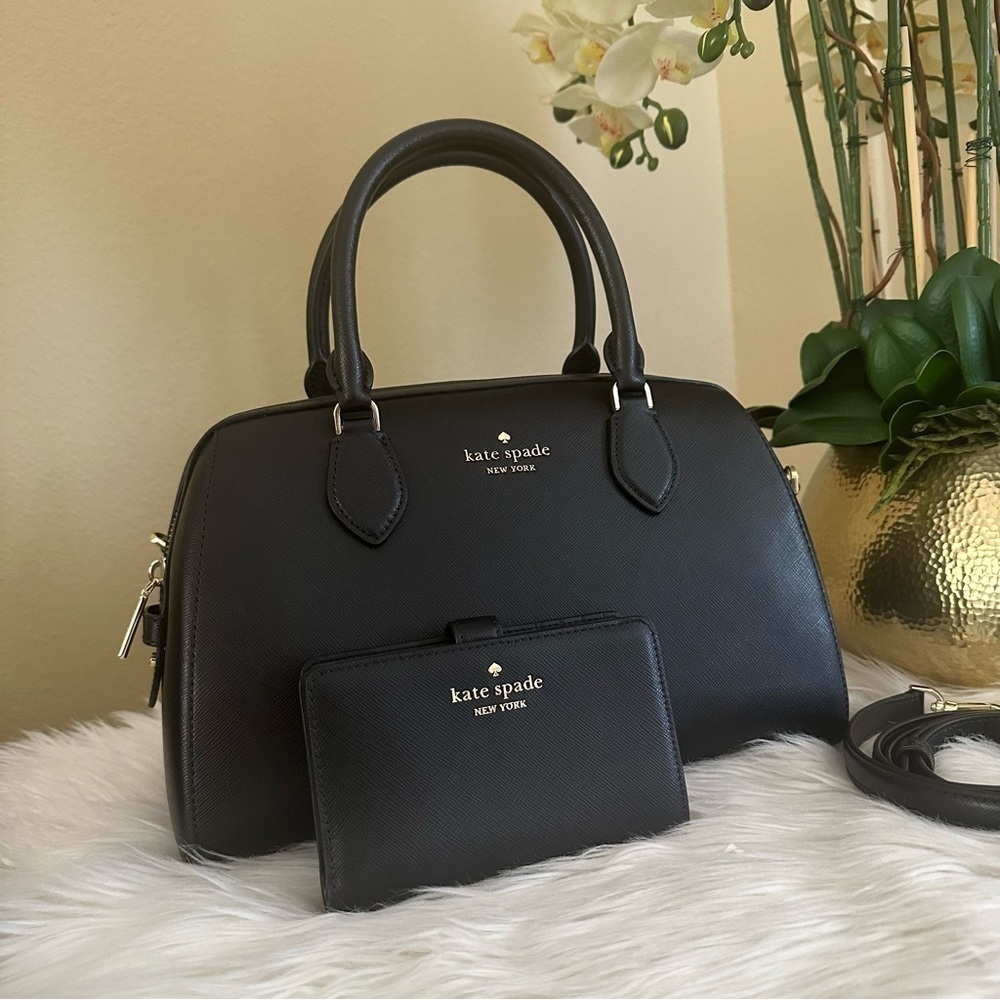 New Kate spade Madison Large Dolly Duffle Crossbody bag and wallet set - Picture 4 of 16